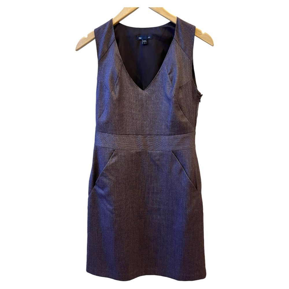 GAP dress sheath vneck purple pockets lined hidden side zip sleeveless size 2